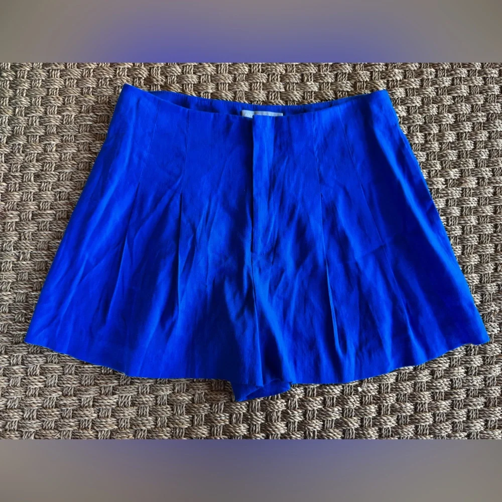 Antonio Melani Téllez Pleated Linen Cobalt Blue Shorts Size 8 - Picture 6 of 11